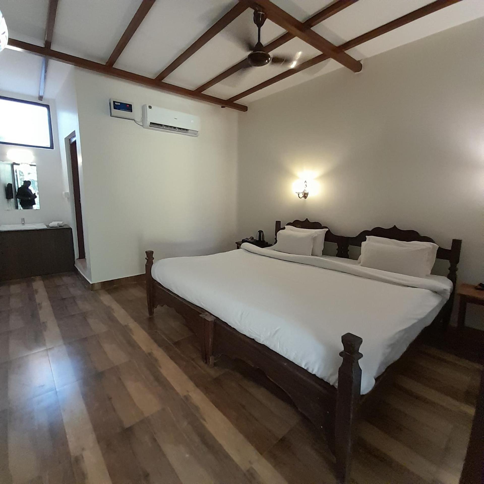 De Soul Sante Beach Resorts Morjim Goa エクステリア 写真