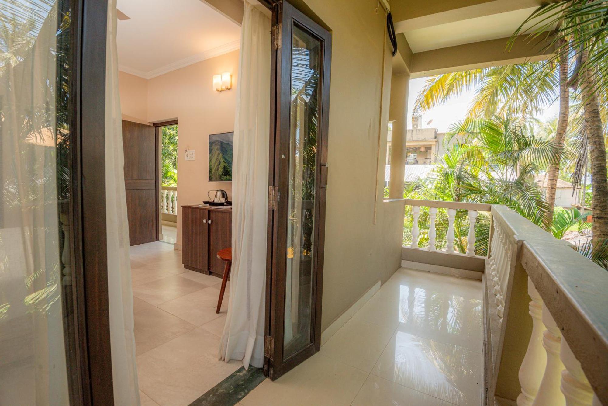 De Soul Sante Beach Resorts Morjim Goa エクステリア 写真