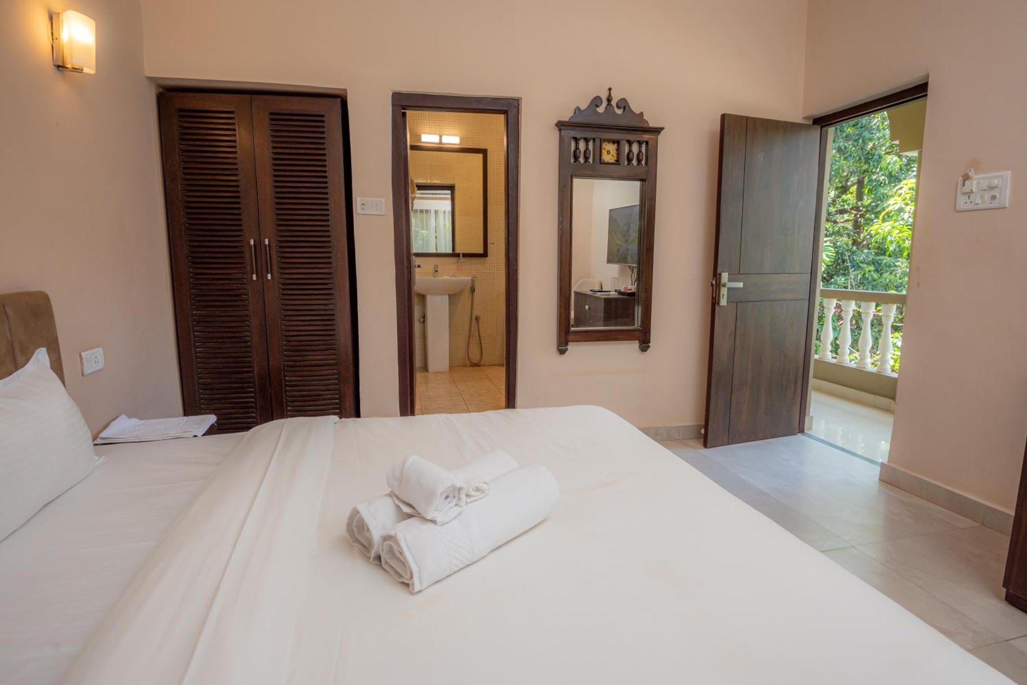De Soul Sante Beach Resorts Morjim Goa エクステリア 写真